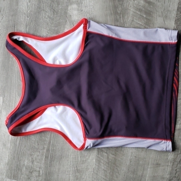 NWT Nike Women Dri-Fit Workout Top Black Red M - Picture 7 of 14